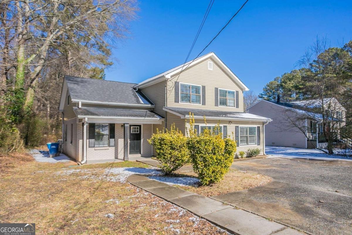 3049 Flat Shoals Road Atlanta - 2