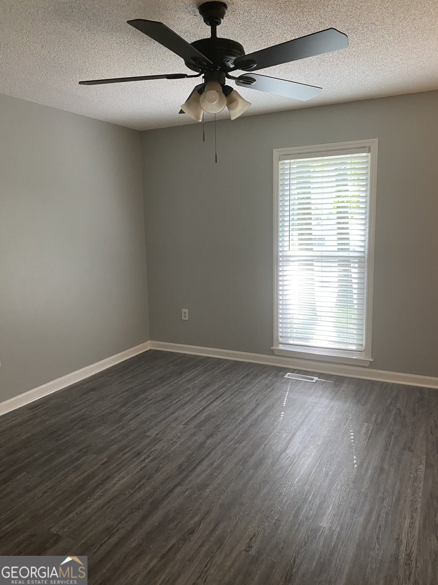 260 Edgewater Drive Macon - 17