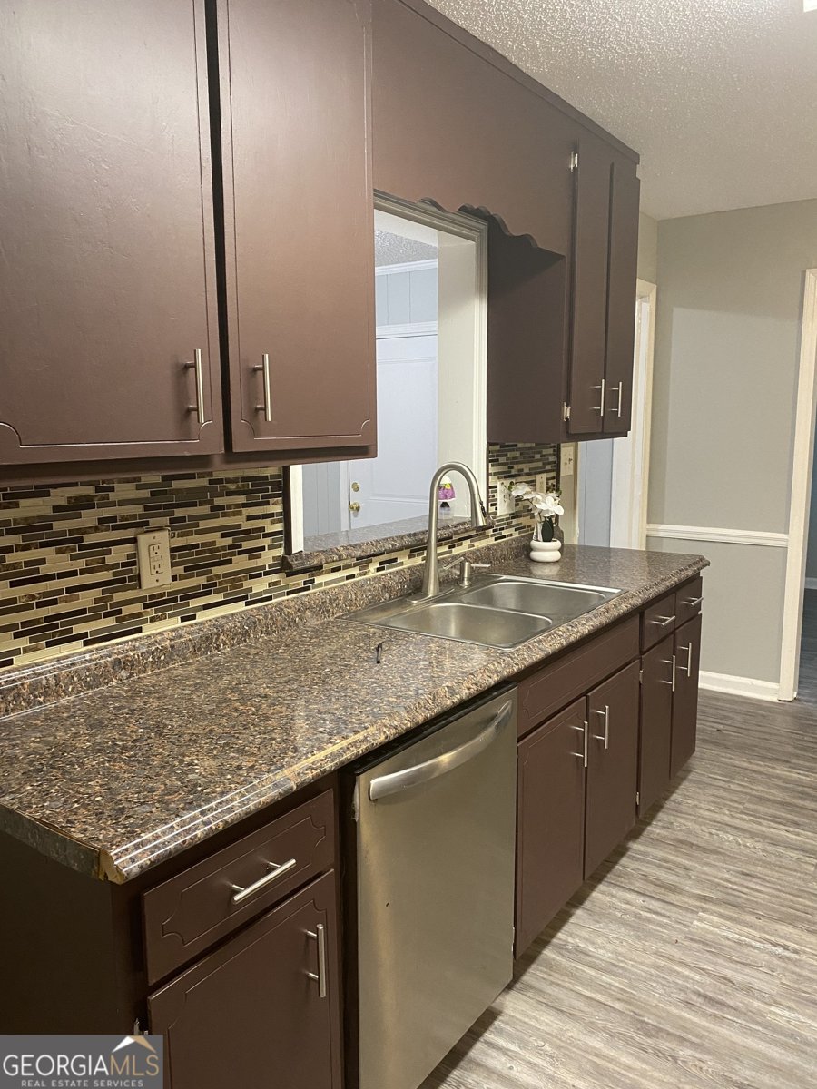 260 Edgewater Drive Macon - 9