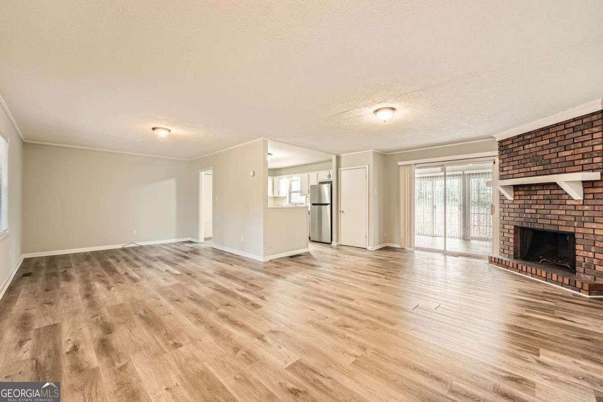 2102 Red Berry Lane Marietta - 5
