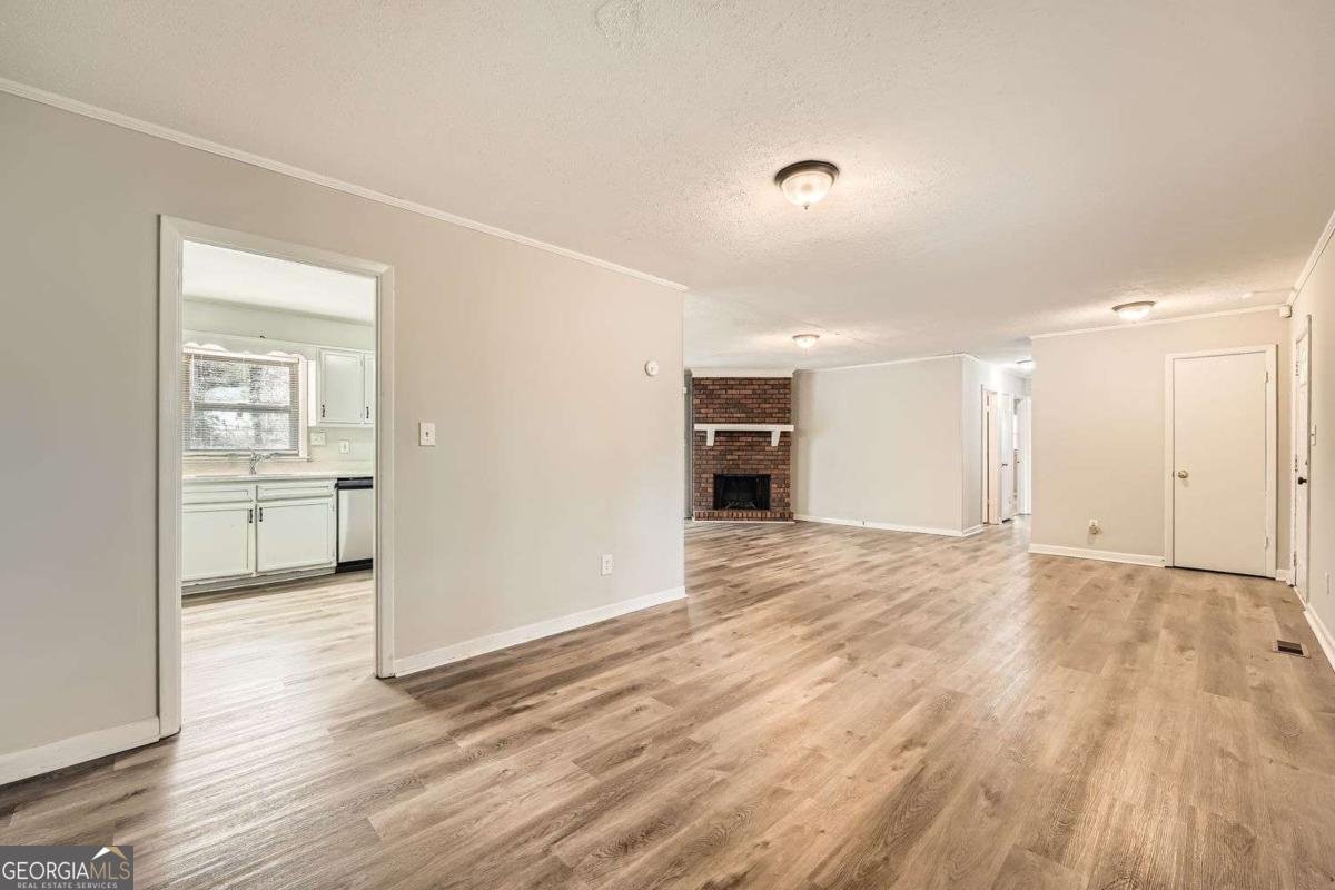 2102 Red Berry Lane Marietta - 8