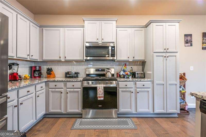 1187 KINGSTON HILL Drive Loganville - 13