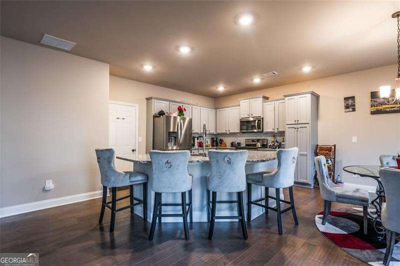1187 KINGSTON HILL Drive Loganville - 18