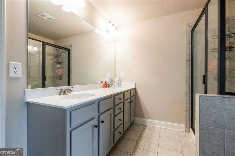 1187 KINGSTON HILL Drive Loganville - 25