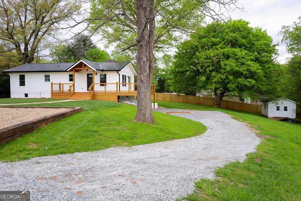 94 BREEZY KNOB Road FRANKLIN - 32