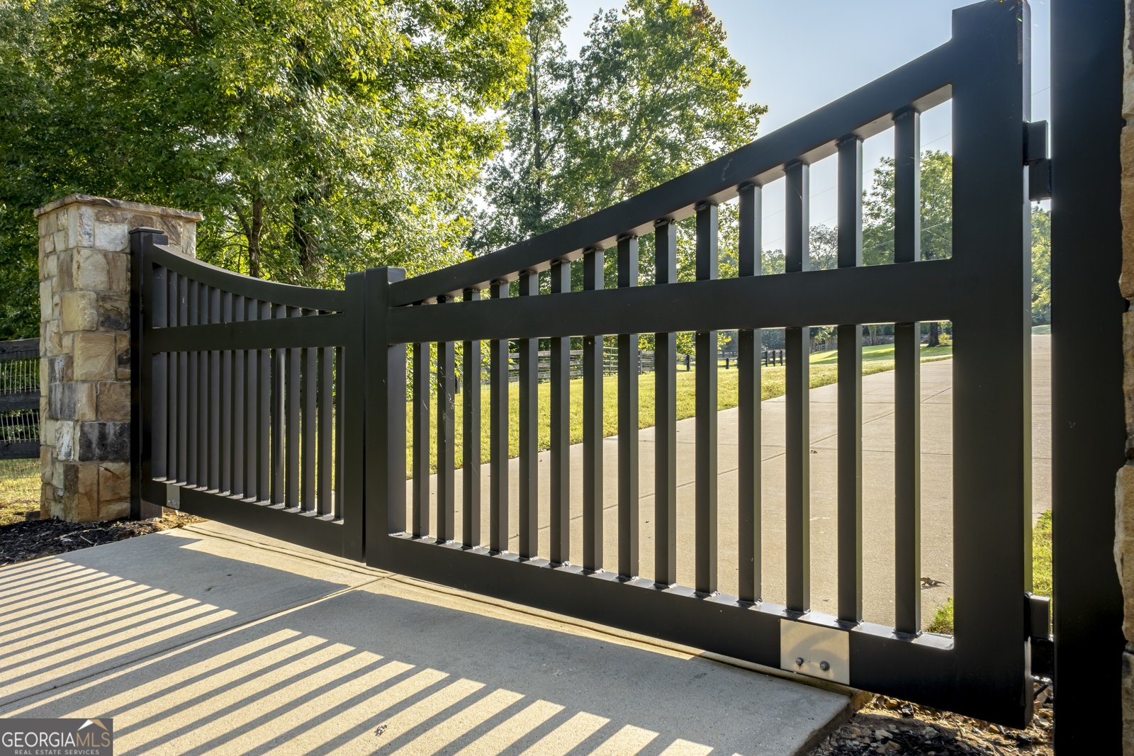 6251 Yellow Creek Road Murrayville - 92