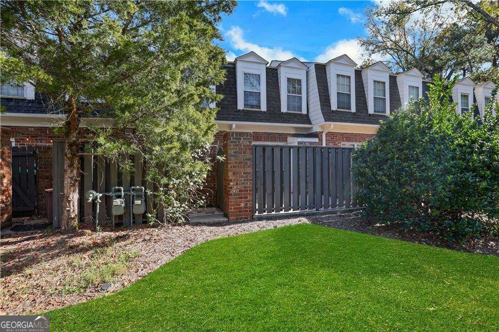 11 NEWPORT Place Atlanta - 27