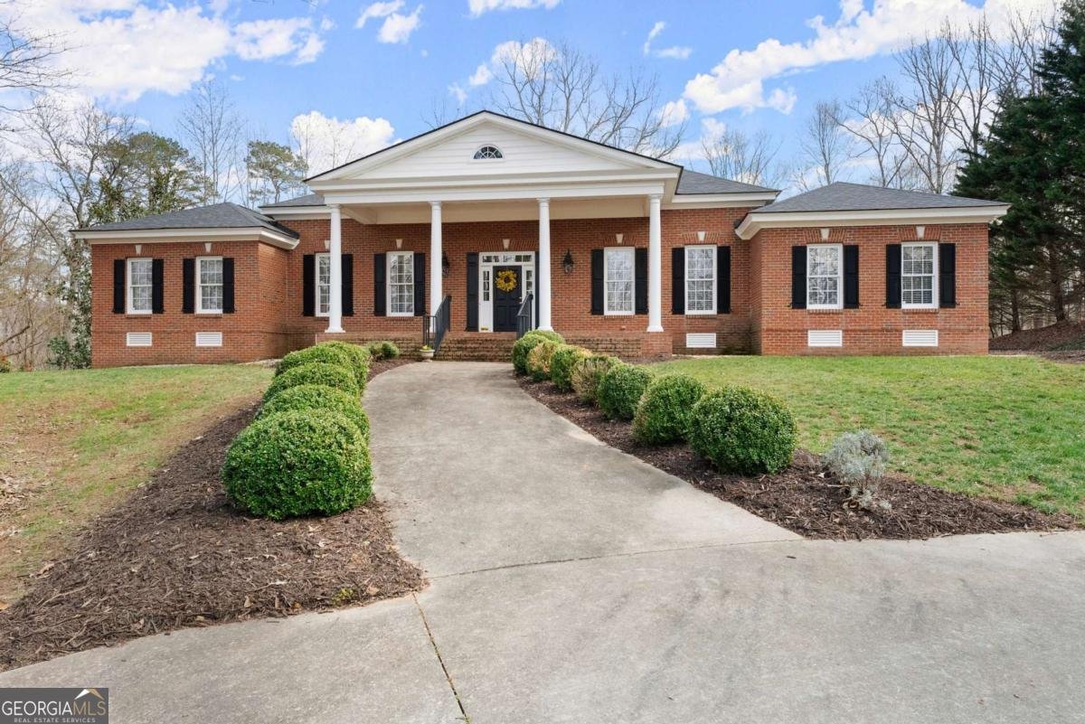 6320 Brady Road Murrayville - 2