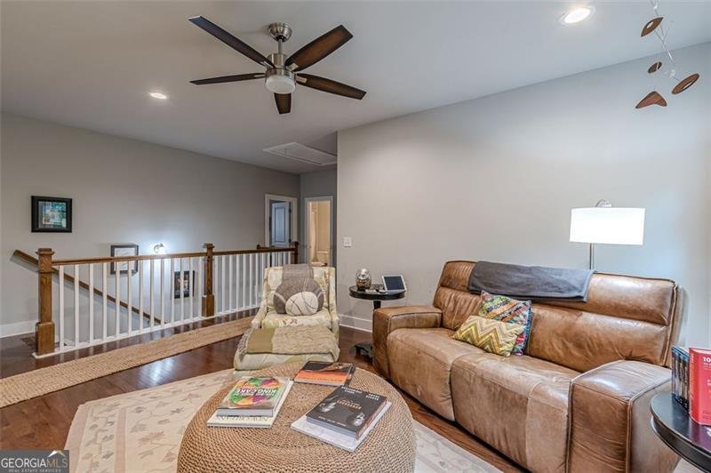 3157 OAKDALE Road Hapeville - 24