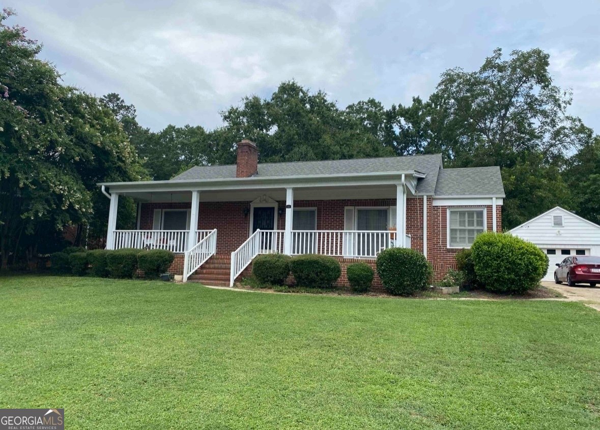 44 Chestnut Street Elberton - 2