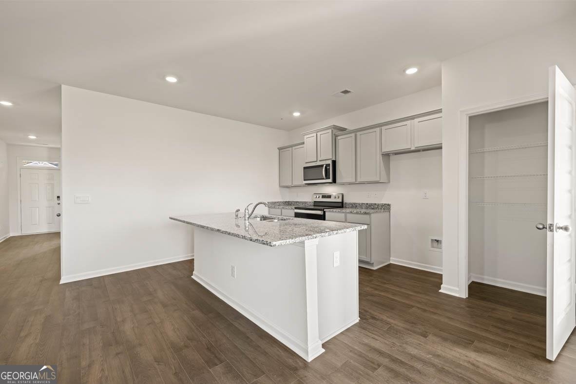 8603 SECRETARIAT Drive Lithonia - 24