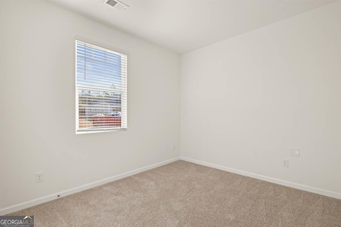 8603 SECRETARIAT Drive Lithonia - 37