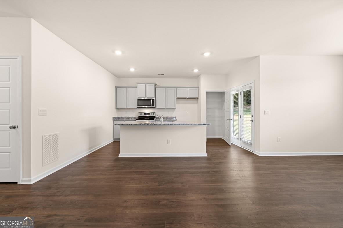 8603 SECRETARIAT Drive Lithonia - 51