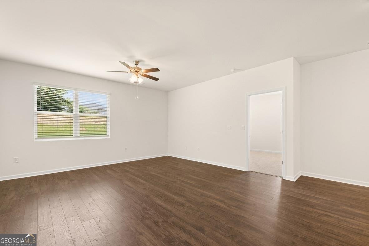 8603 SECRETARIAT Drive Lithonia - 55