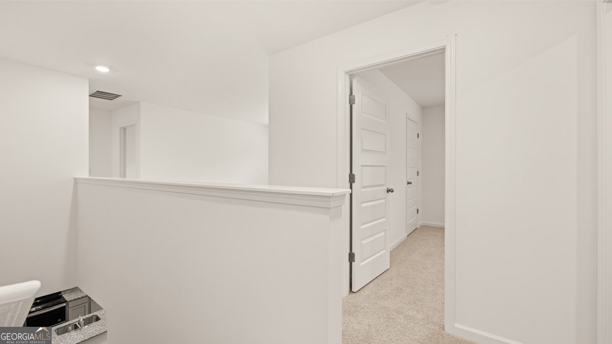 8590 SECRETARIAT Drive Lithonia - 48