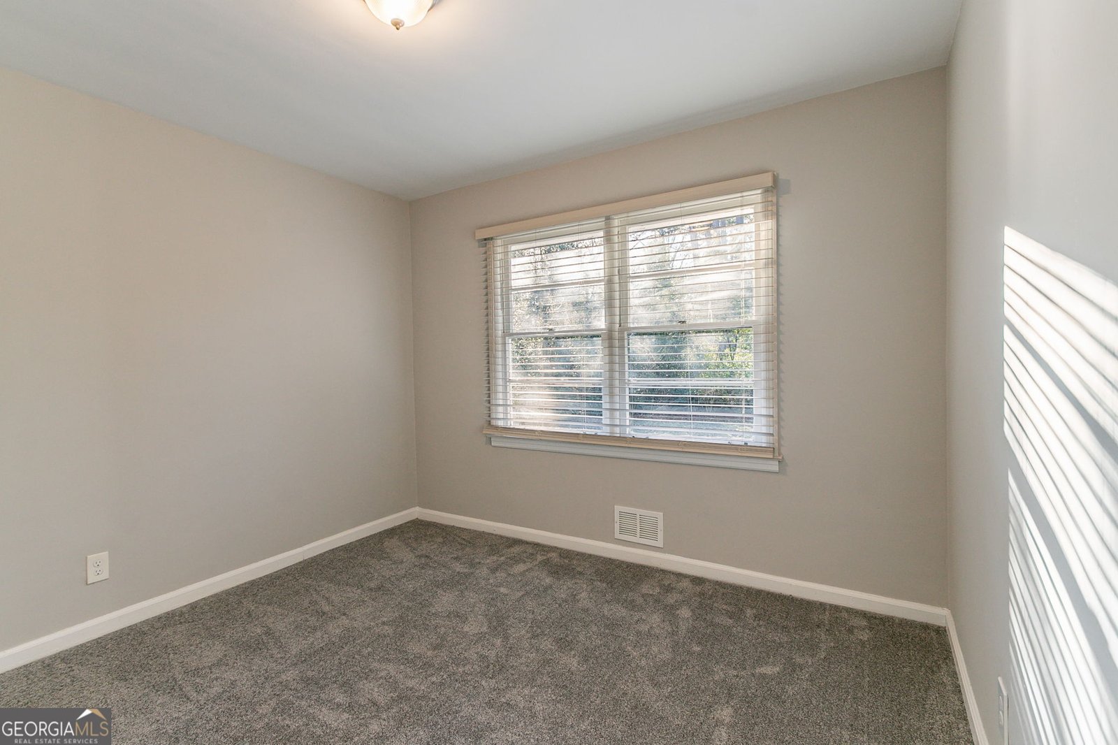 1927 Cindy Drive Decatur - 14