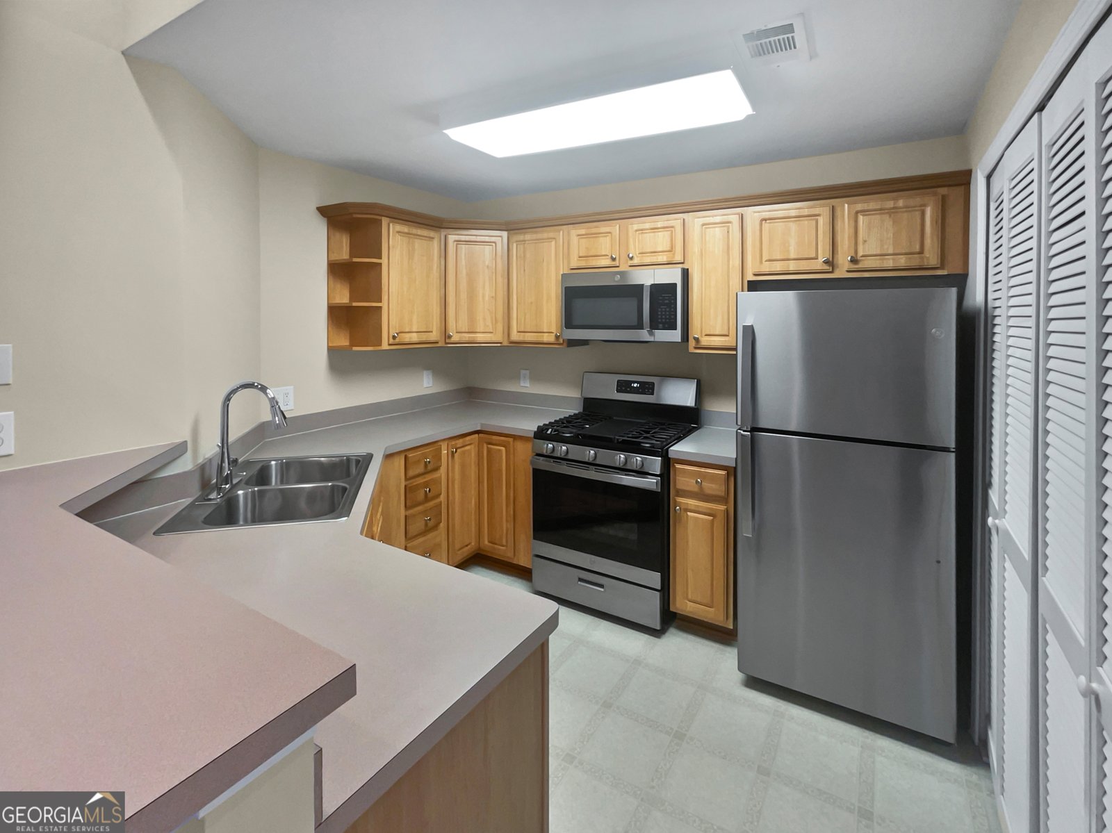 1394 Orchard Park Drive Stone Mountain - 6