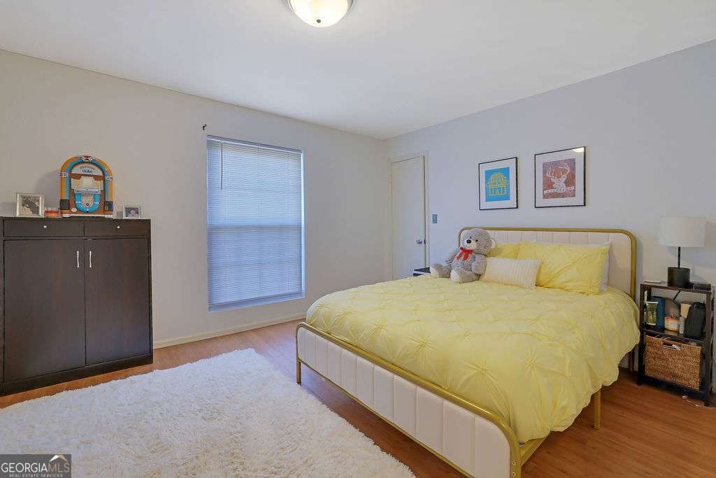 5678 Kingsport Drive Sandy Springs - 16