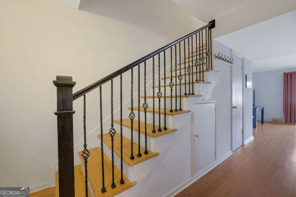 5678 Kingsport Drive Sandy Springs - 4