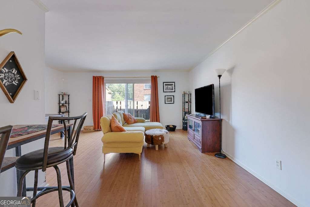 5678 Kingsport Drive Sandy Springs - 8