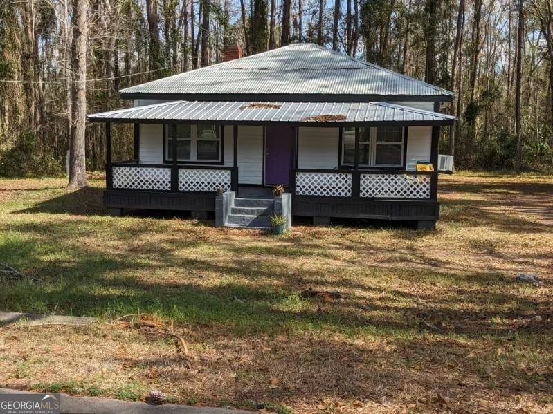 1209 Bedell Avenue Woodbine - 1