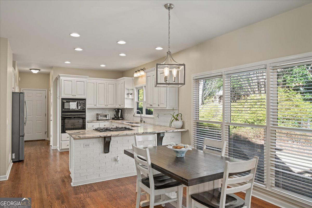 520 Waterside Court Canton - 3