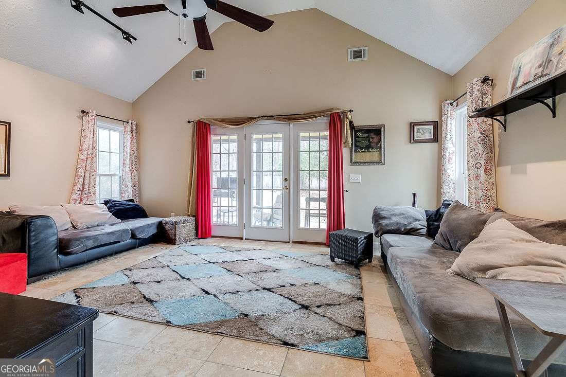 335 Sandhurst Drive Richmond Hill - 15