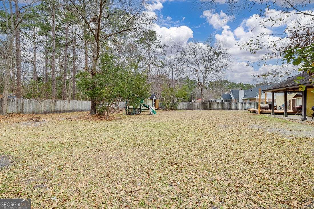 335 Sandhurst Drive Richmond Hill - 32