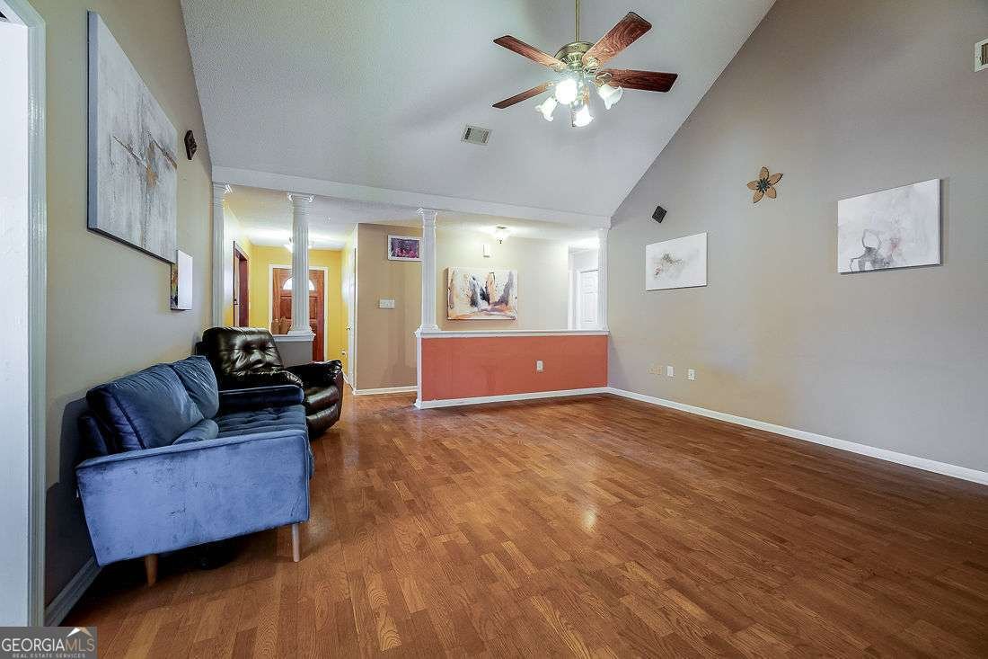335 Sandhurst Drive Richmond Hill - 8