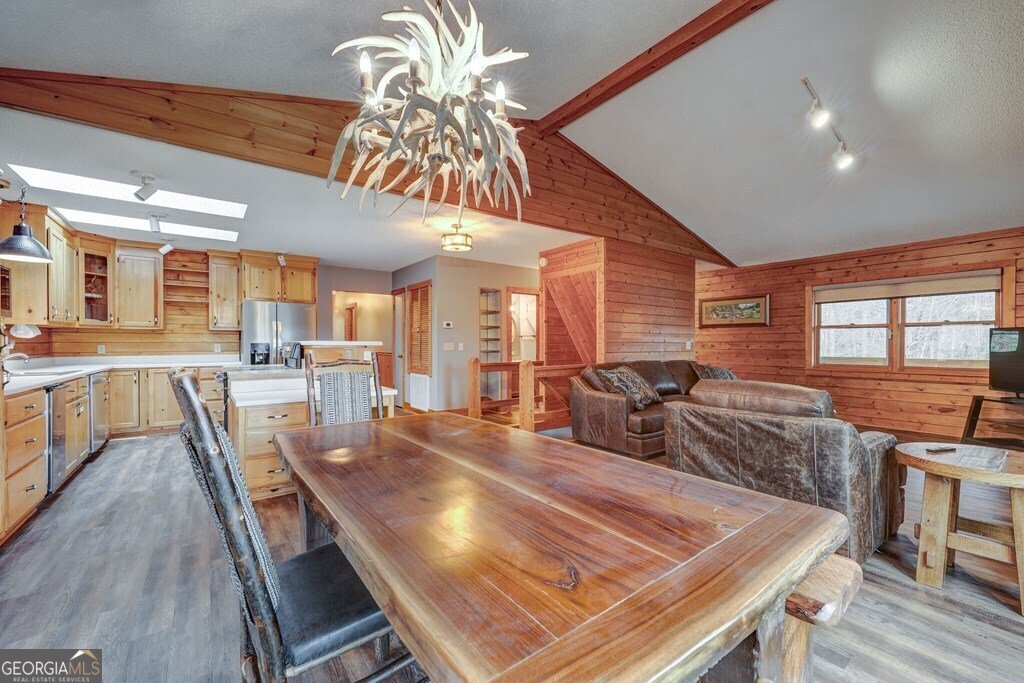 250 Crow Top Mountain Blue Ridge - 22