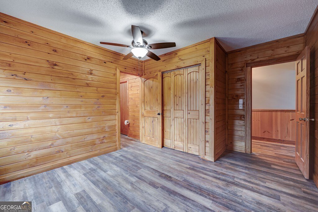 250 Crow Top Mountain Blue Ridge - 36