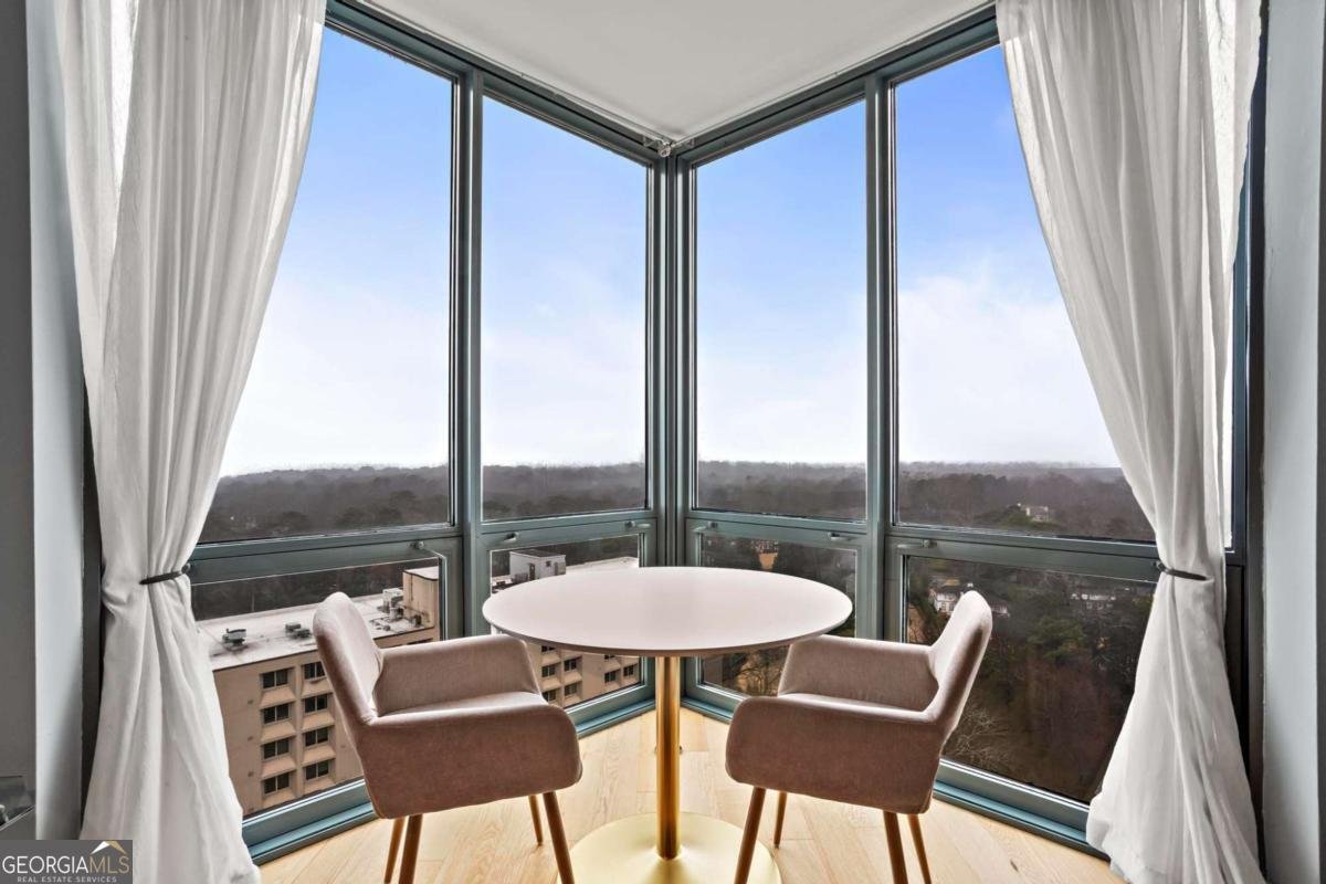 2870 Pharr Court Atlanta - 11
