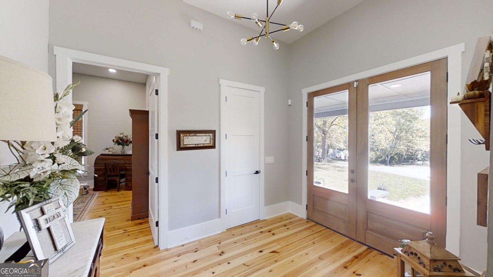 301 West Chandler Street Carrollton - 18