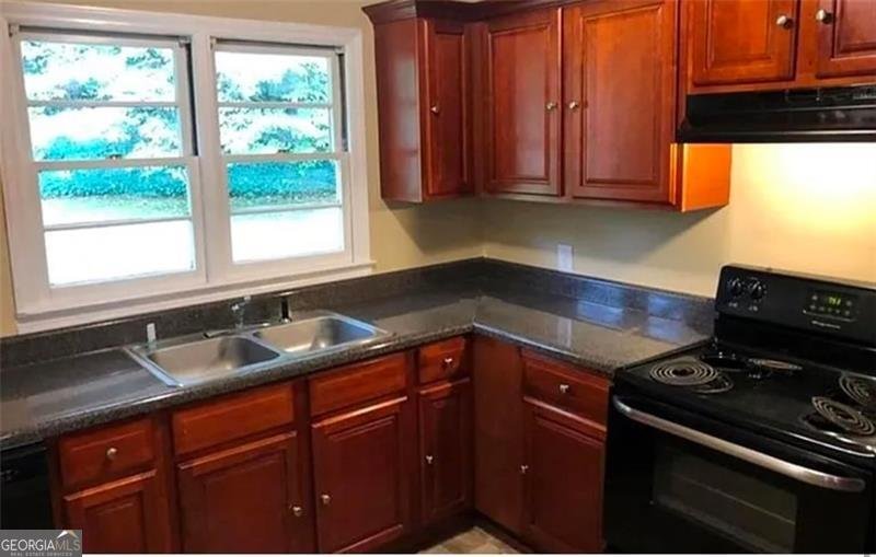 5901 CLUB Drive Mableton - 4