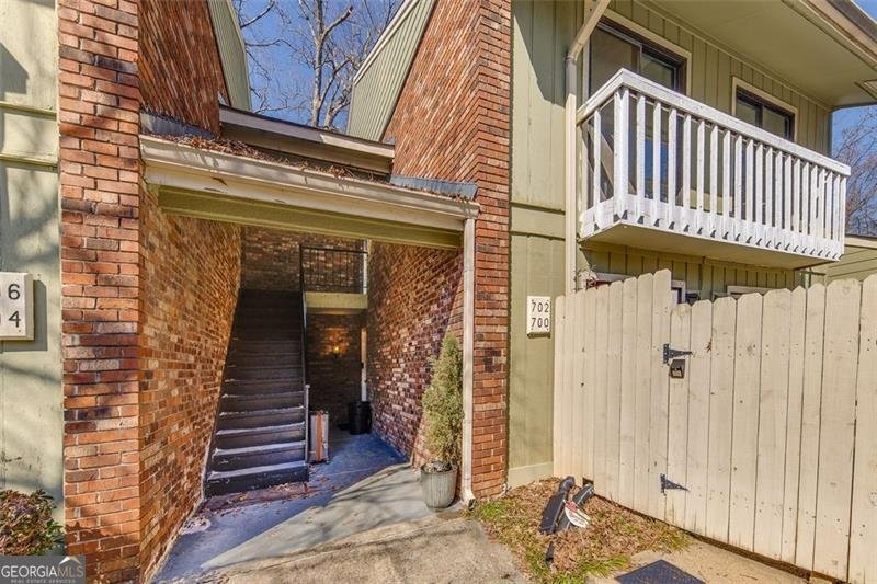 702 Hanover Lane Marietta - 1