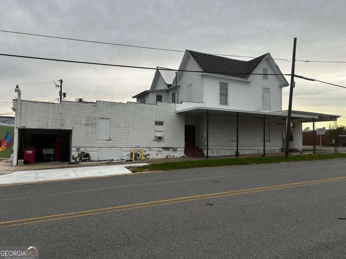 5218 4th Avenue Eastman - 2