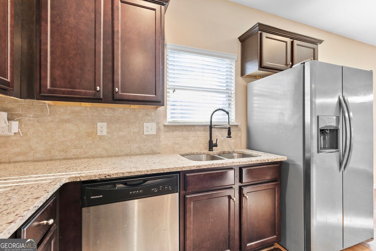 11181 WIND RIDGE Drive Hampton - 10