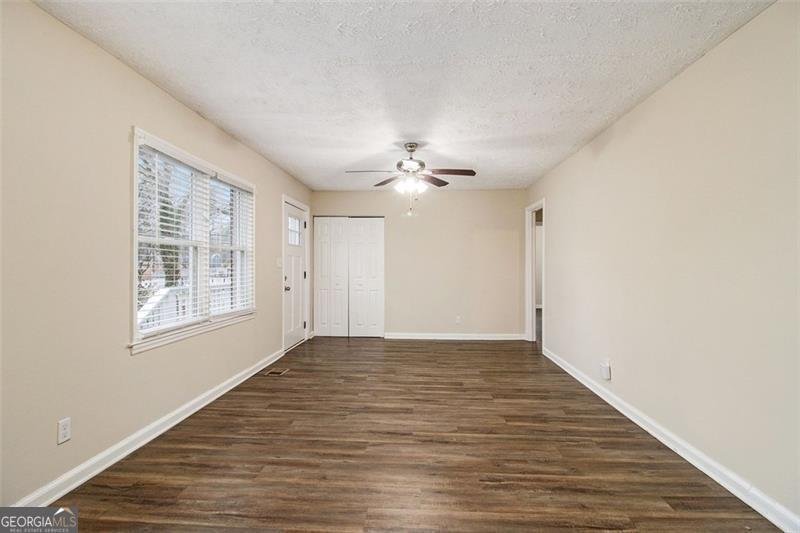 1438 JOY Lane Decatur - 6