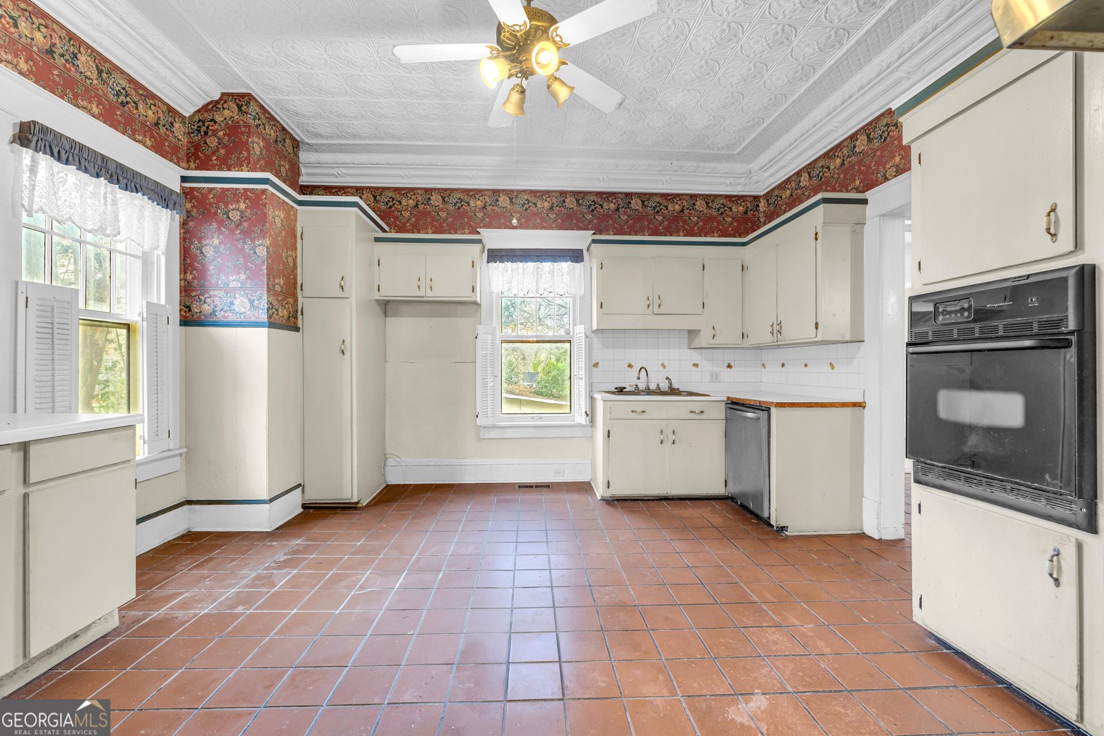 490 College Street Royston - 17