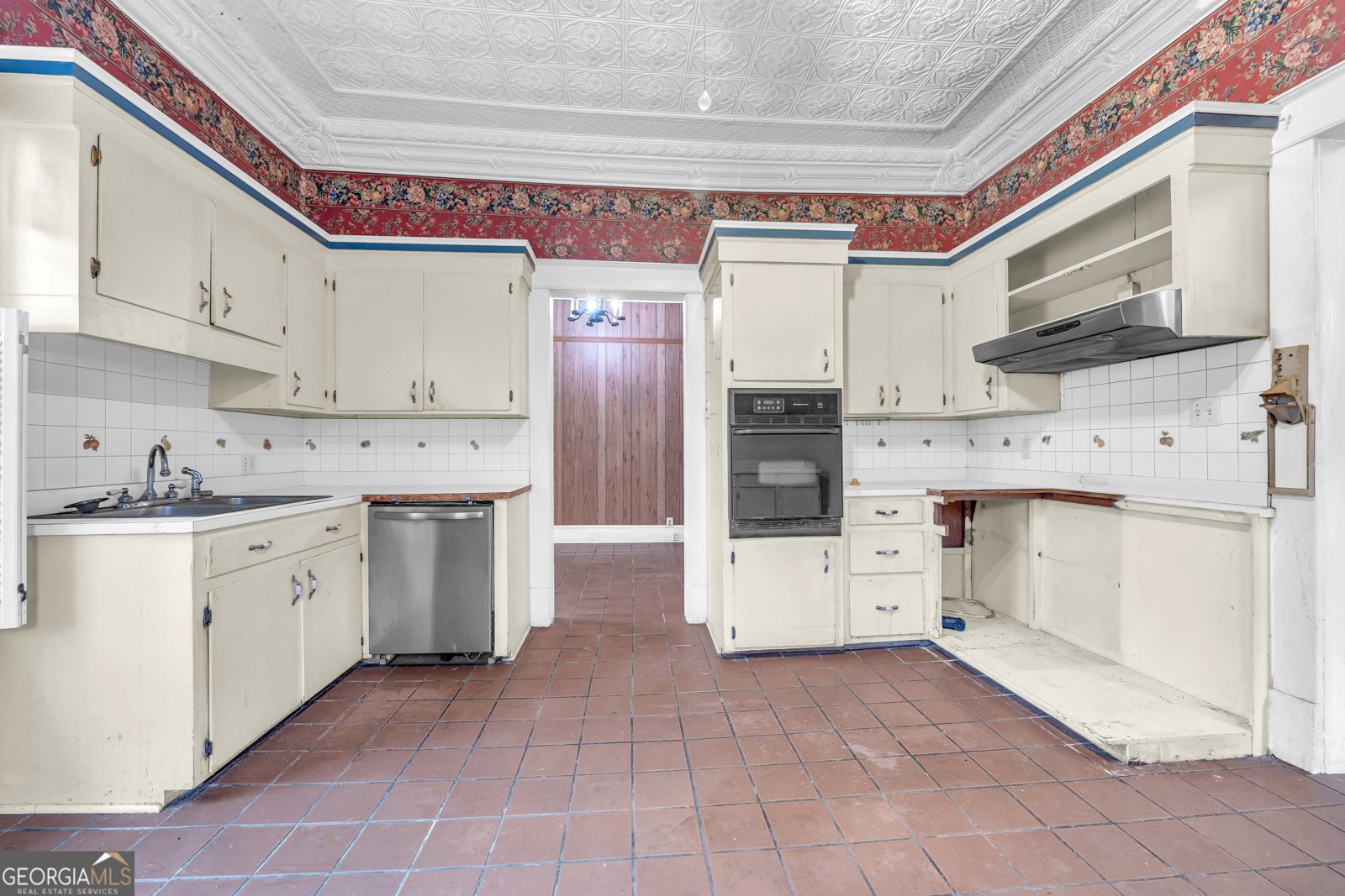 490 College Street Royston - 19