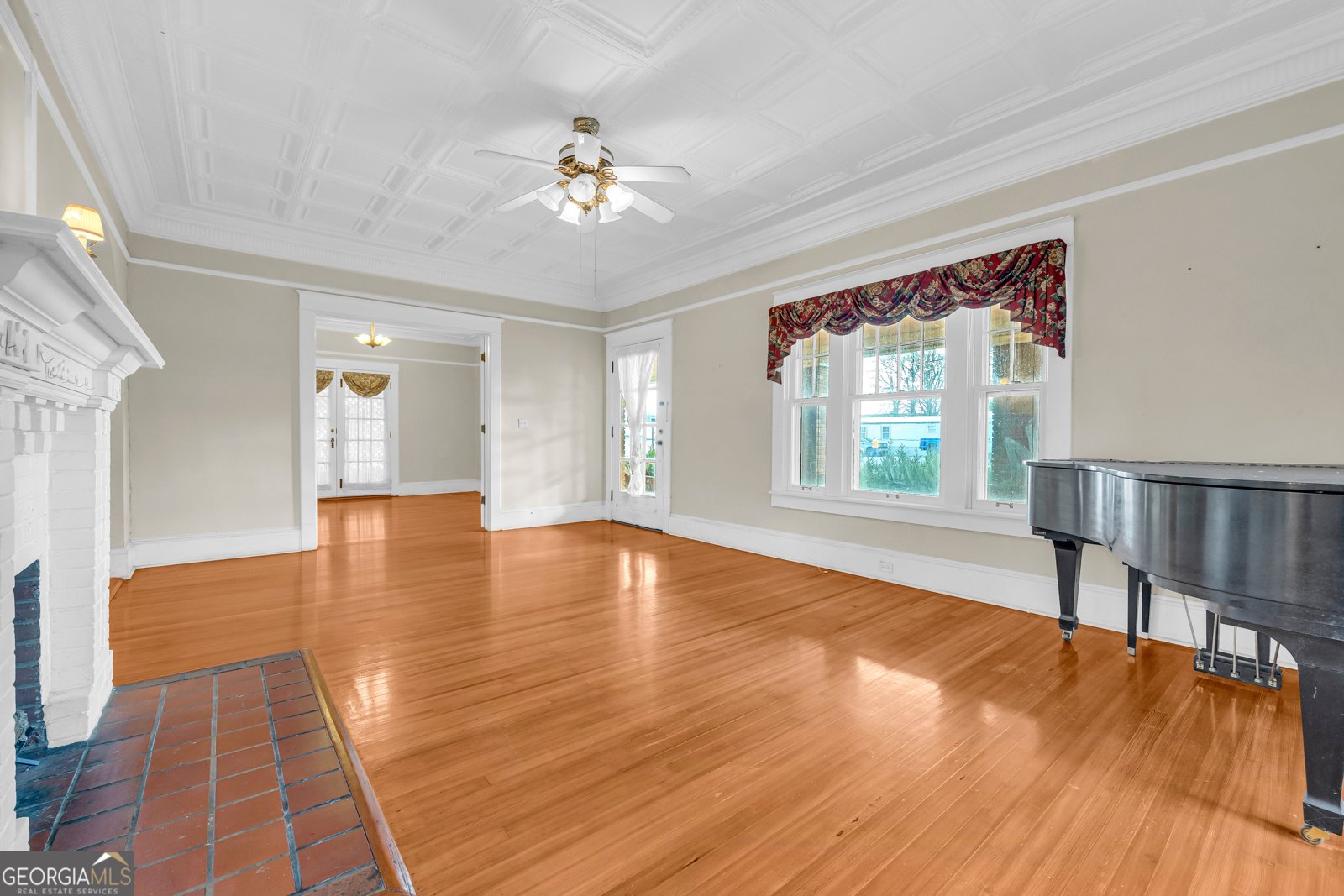 490 College Street Royston - 8