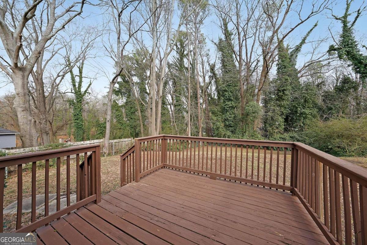 1322 Lorenzo Drive Atlanta - 20