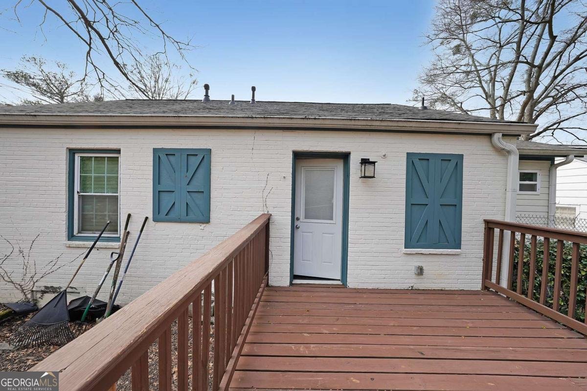 1322 Lorenzo Drive Atlanta - 23