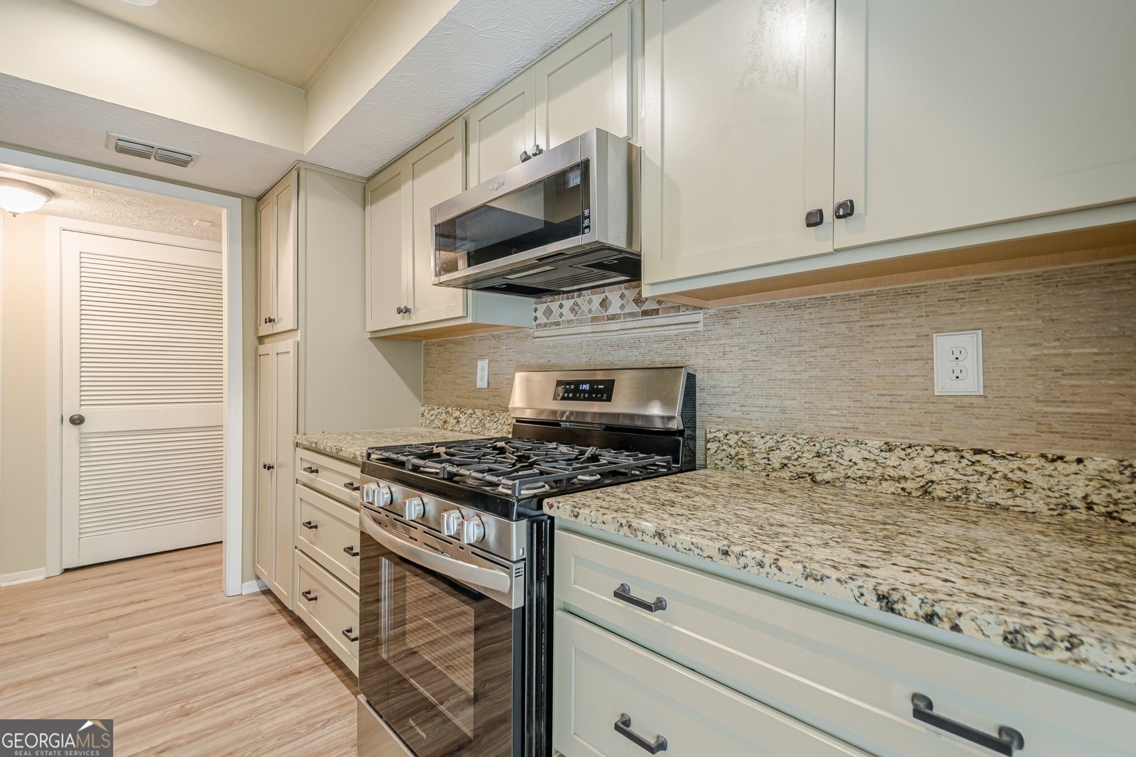 3205 Canyon Point Circle Roswell - 19