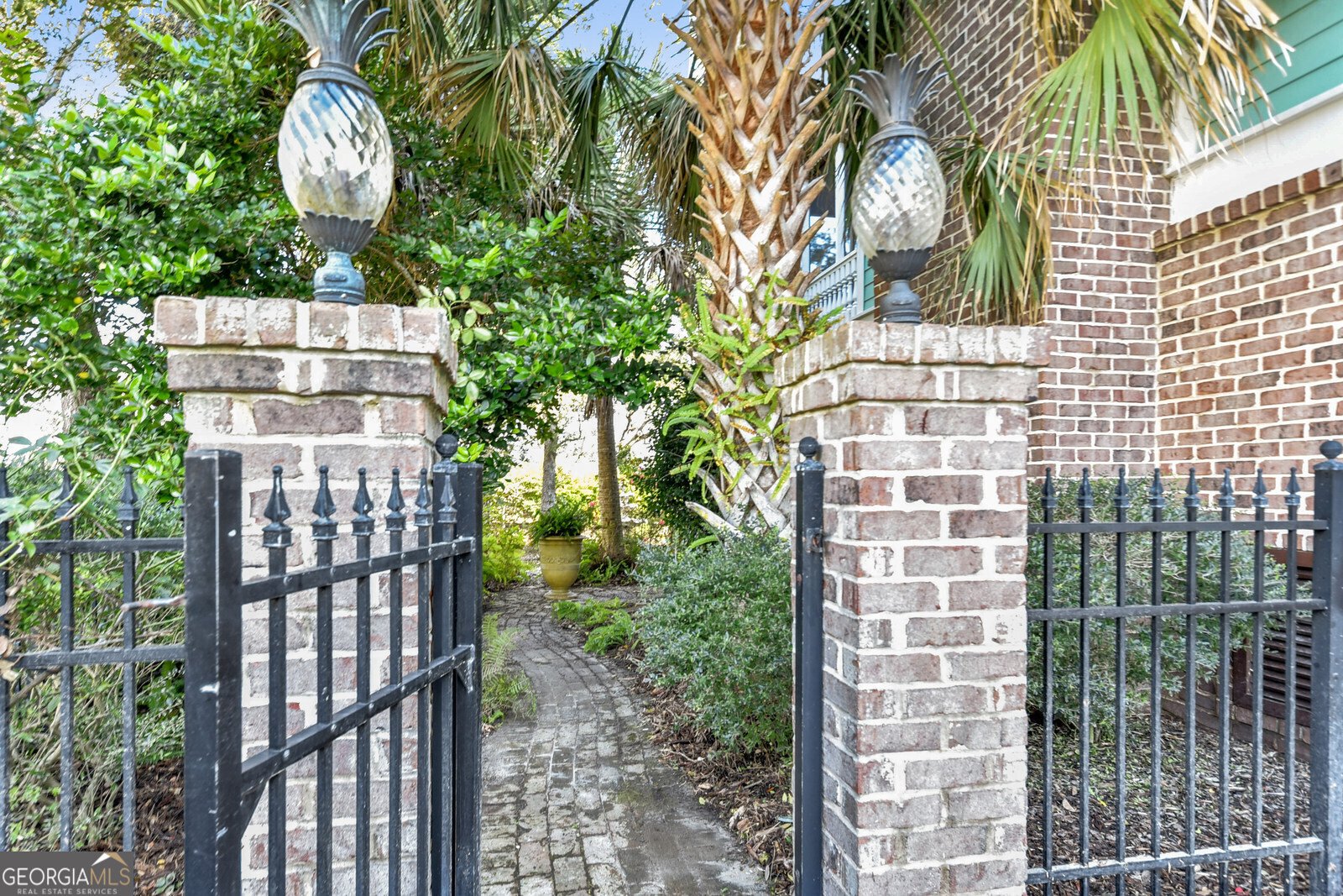 400 Charleston Way St. Marys - 43