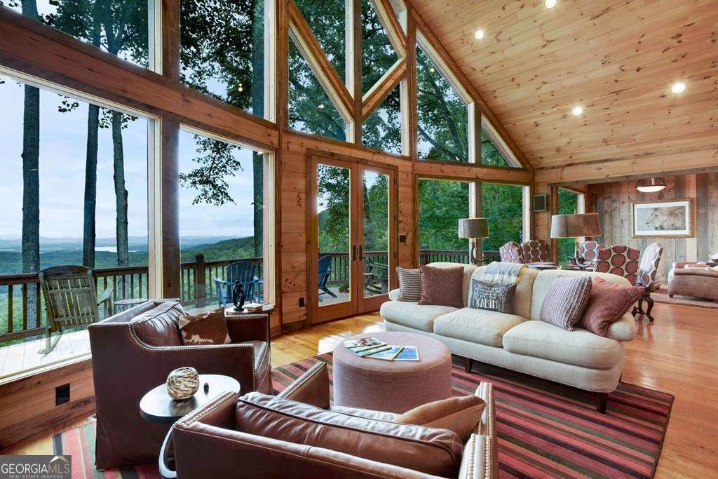 251 Ridge Circle Blue Ridge - 13