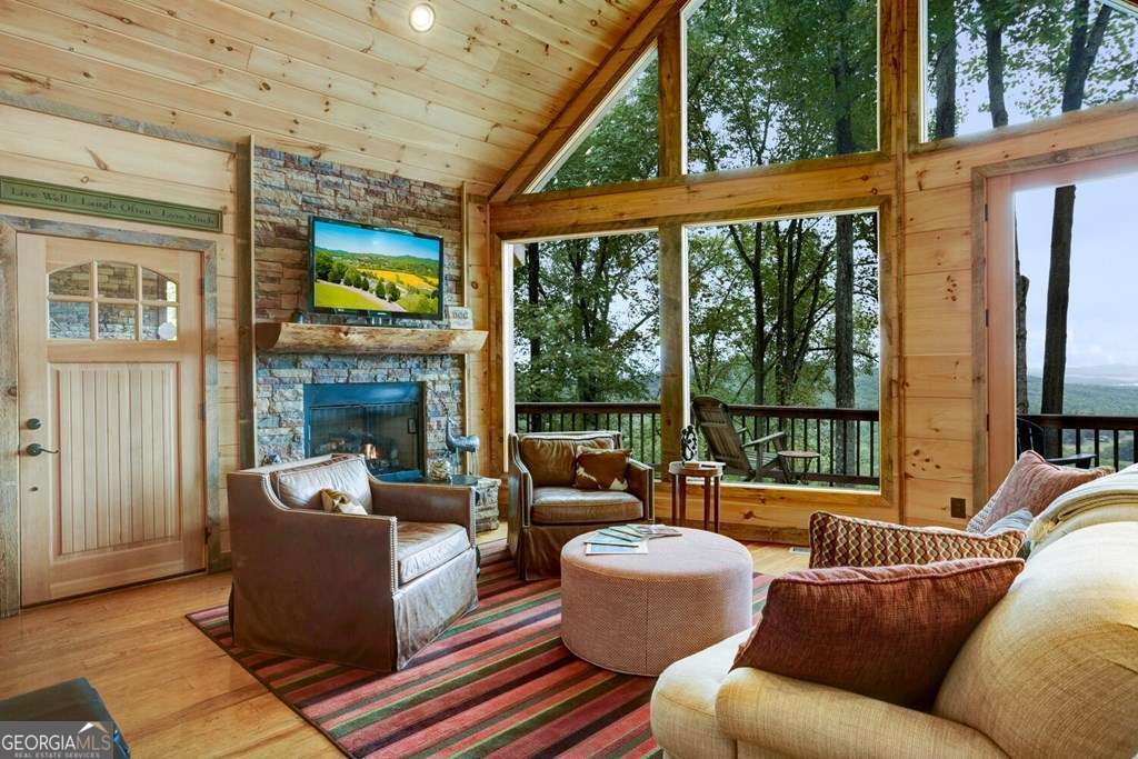 251 Ridge Circle Blue Ridge - 14