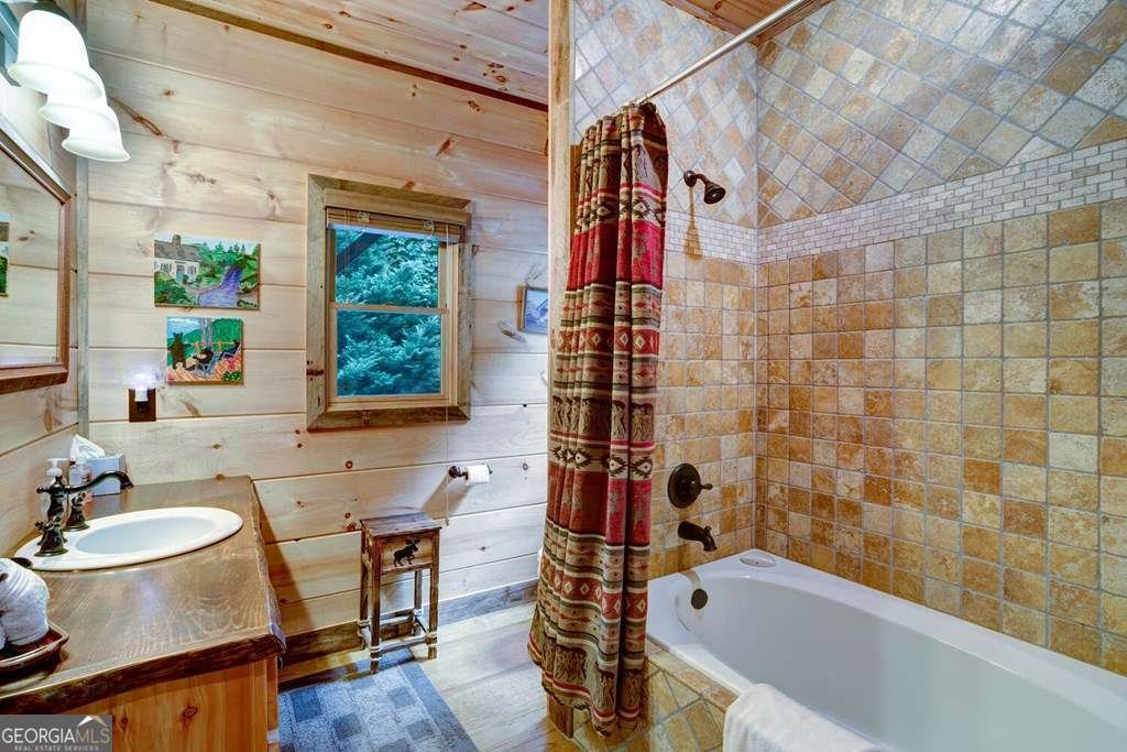 251 Ridge Circle Blue Ridge - 25