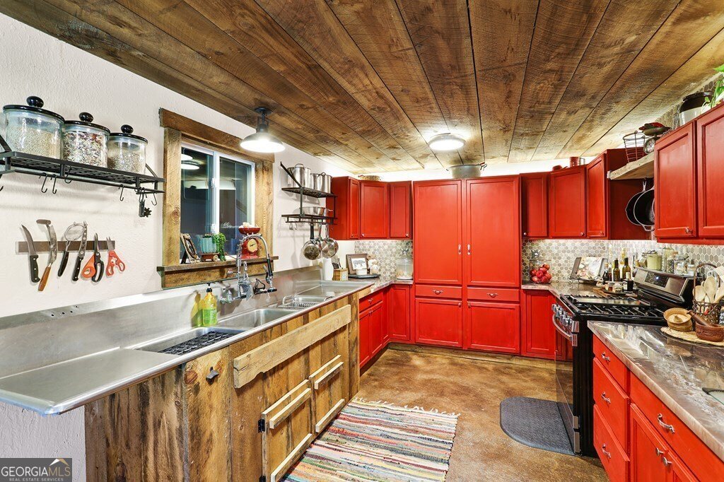 643 White Pine Road Mccaysville - 39
