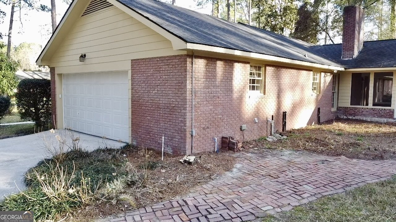 1075 Wildwood Road Waycross - 39